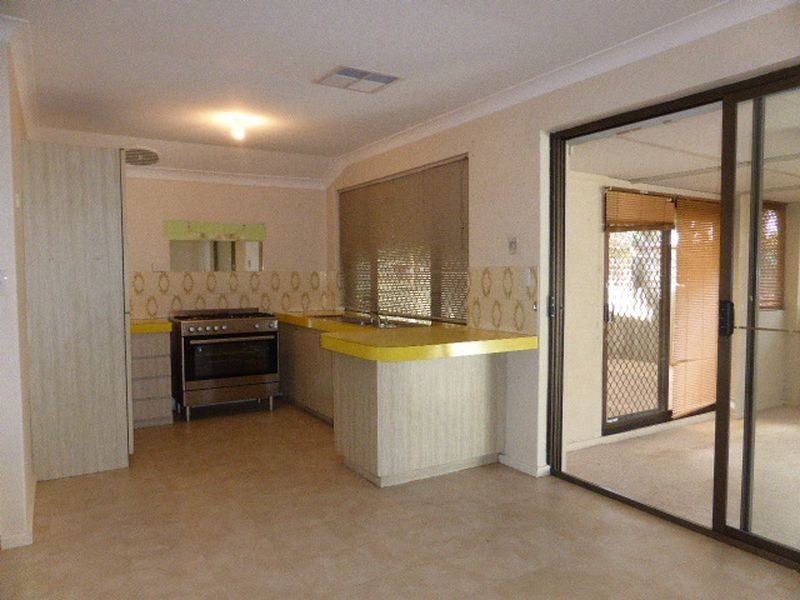 100 Yale Road, Thornlie WA 6108