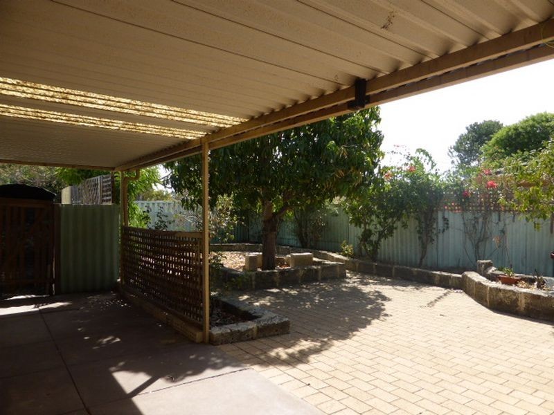 100 Yale Road, Thornlie WA 6108