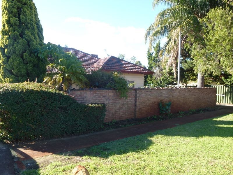 135 Fremantle Road, Gosnells WA 6110