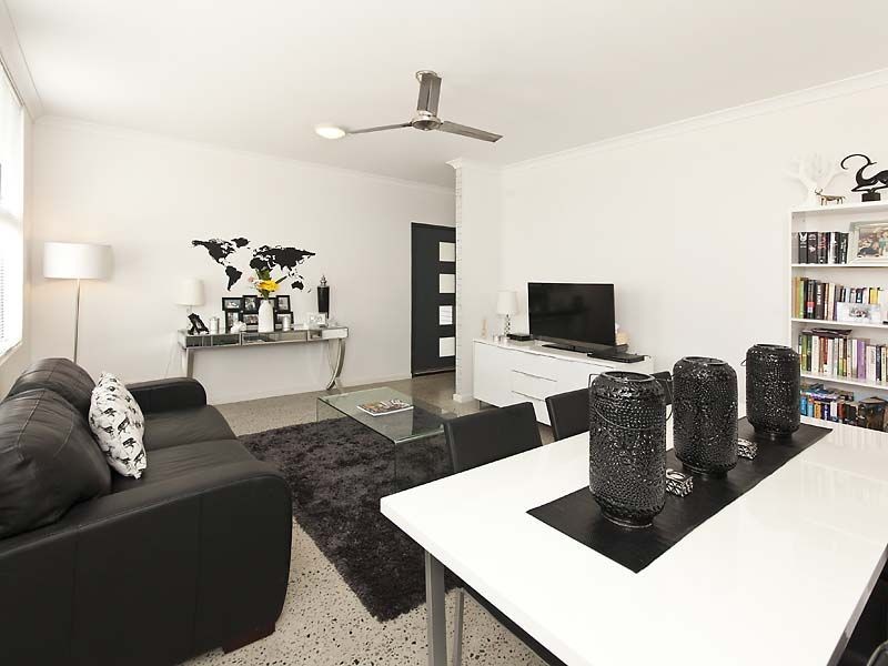 5 Neo Drive, Seville Grove WA 6112