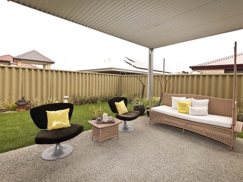 5 Neo Drive, Seville Grove WA 6112