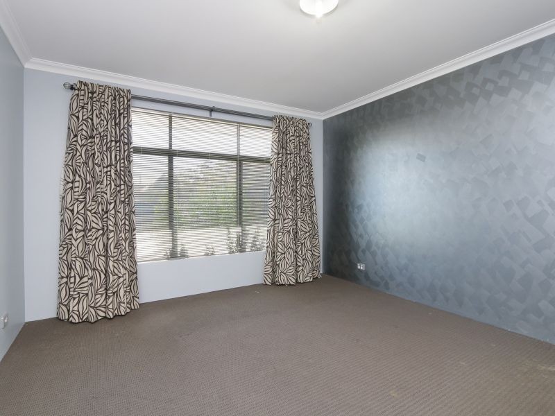 10 Jinan Road, Huntingdale WA 6110