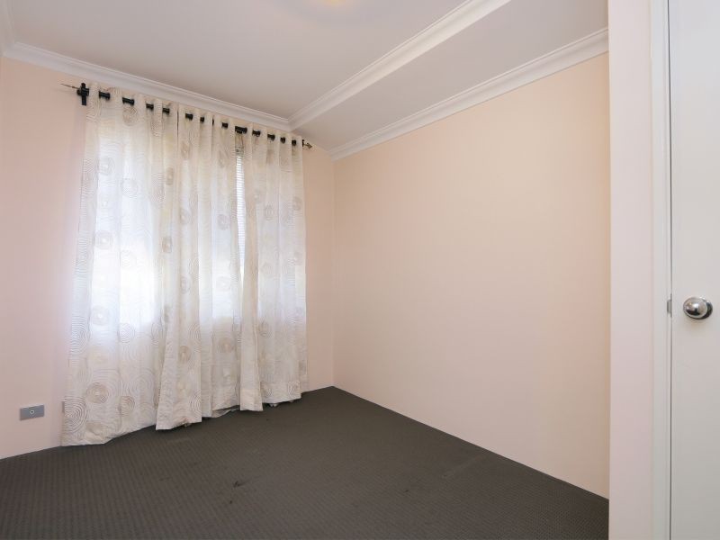 10 Jinan Road, Huntingdale WA 6110