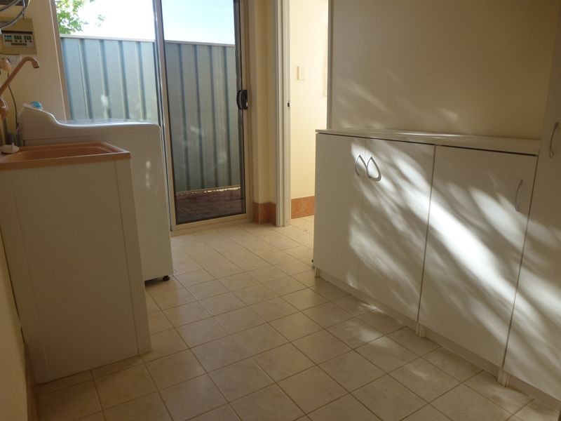 12 Lydiard Retreat, Canning Vale WA 6155