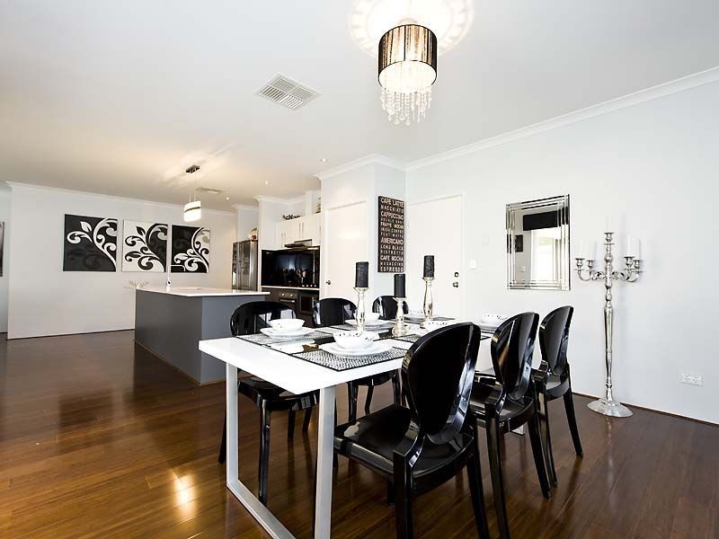 2 Loseto Link, Piara Waters WA 6112