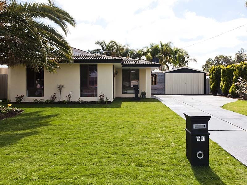38 Chevalier Way, Thornlie WA 6108