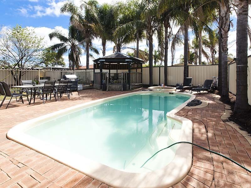38 Chevalier Way, Thornlie WA 6108