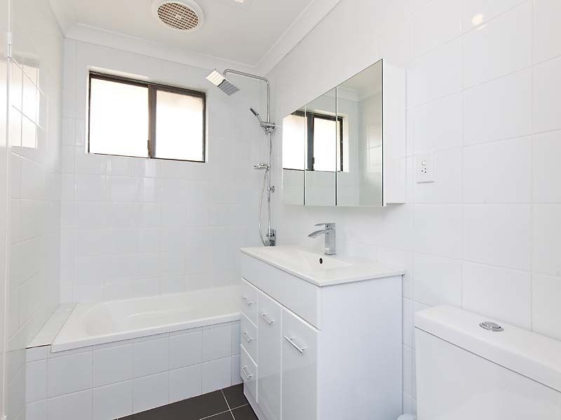 38 Chevalier Way, Thornlie WA 6108
