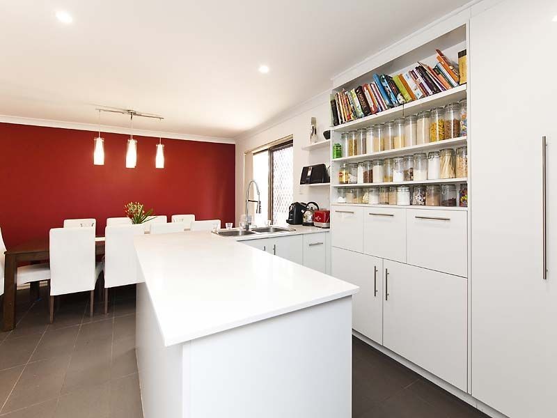38 Chevalier Way, Thornlie WA 6108