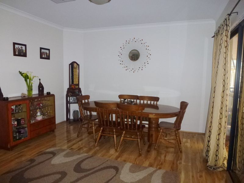 13 Magdalen Loop, Piara Waters WA 6112