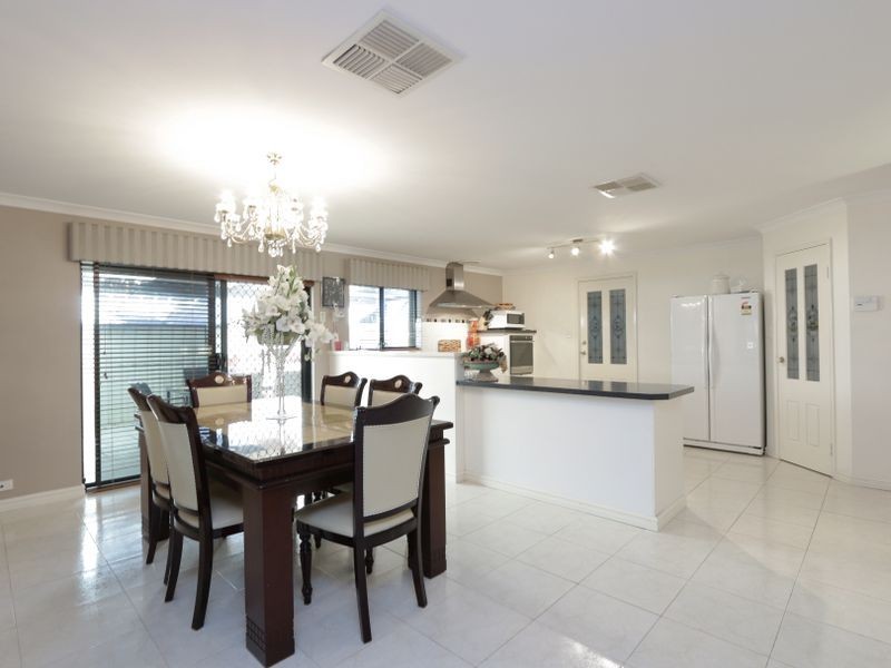120 Shreeve Road, Canning Vale WA 6155