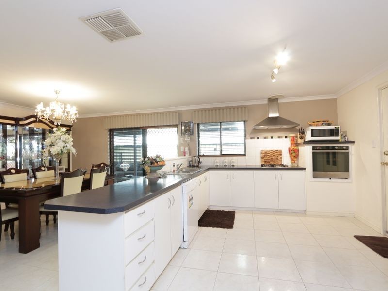 120 Shreeve Road, Canning Vale WA 6155