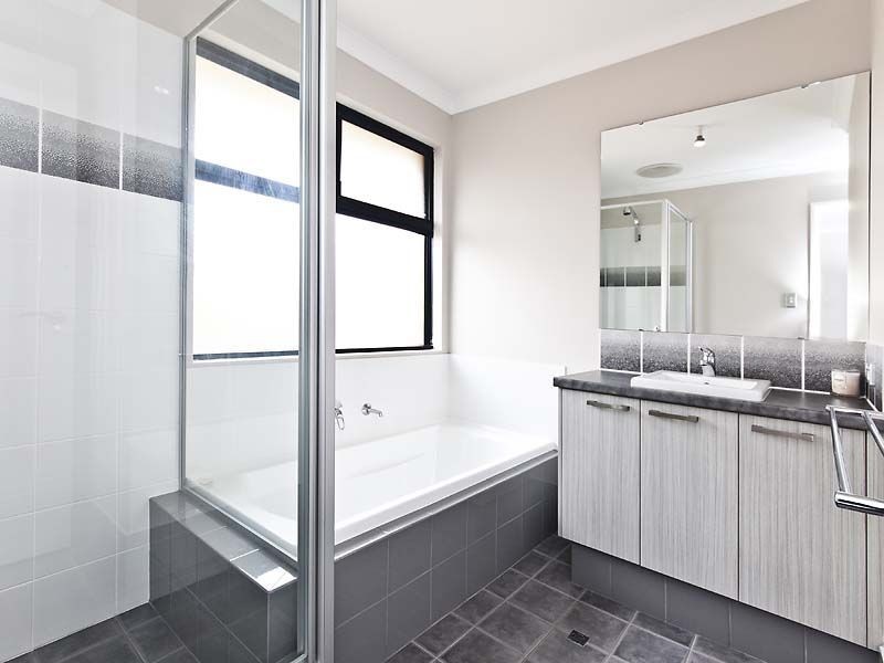 8 Loseto Link, Piara Waters WA 6112