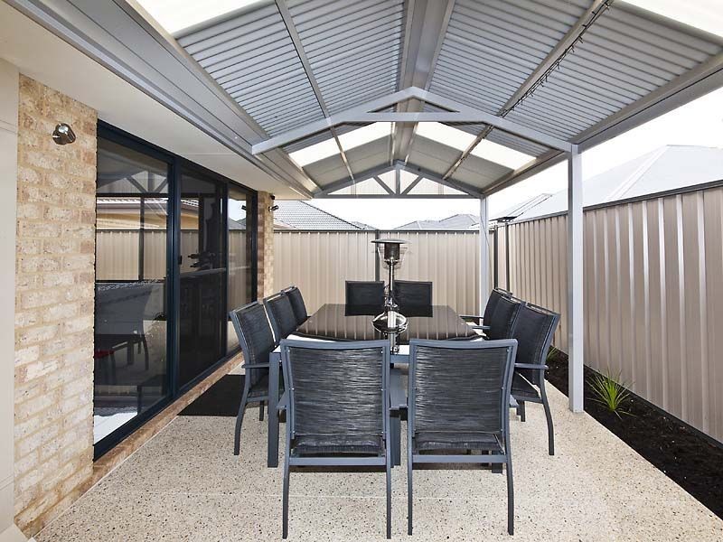 8 Loseto Link, Piara Waters WA 6112