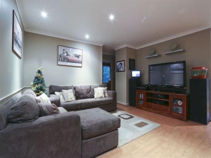 52 Silversmith Street, Wellard WA 6170