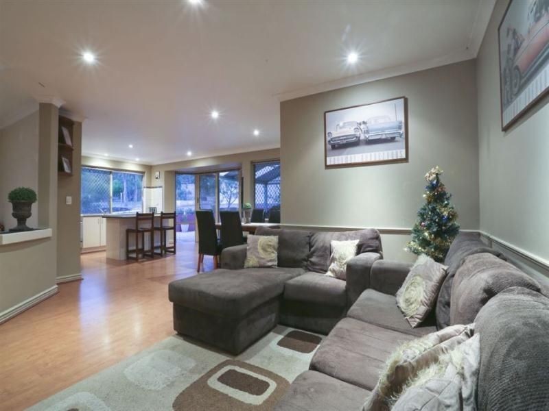 52 Silversmith Street, Wellard WA 6170