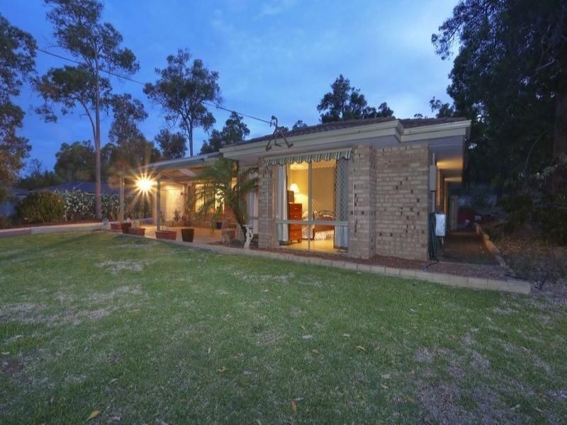 52 Silversmith Street, Wellard WA 6170