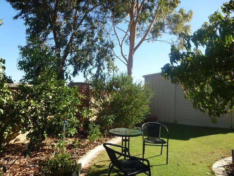 39 Lydiard Retreat, Canning Vale WA 6155