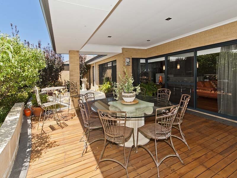 33 Splendid Gardens, Harrisdale WA 6112