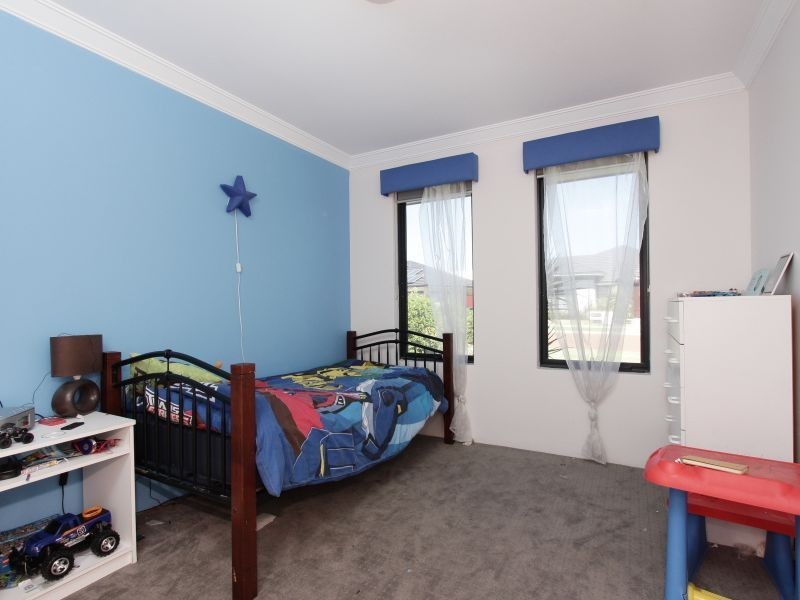 28 Crested Turn, Harrisdale WA 6112