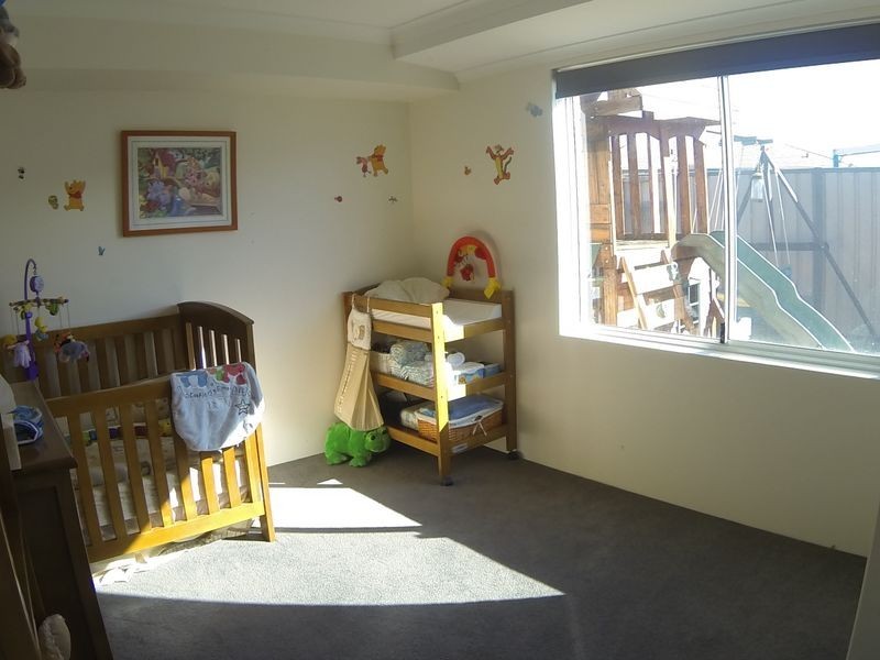 27 Passendale Crescent, Piara Waters WA 6112