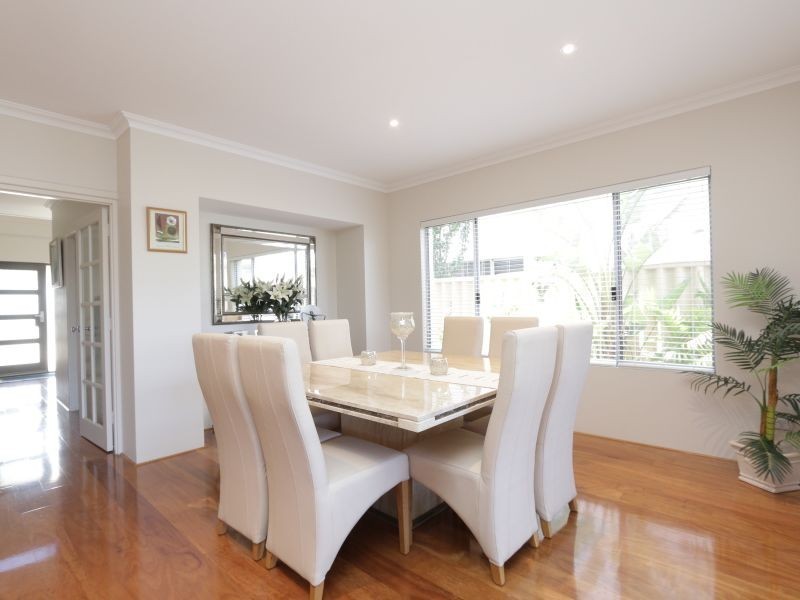 27 Linkwater Pass, Southern River WA 6110
