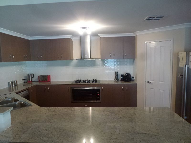 32 Malachite Avenue, Southern River WA 6110