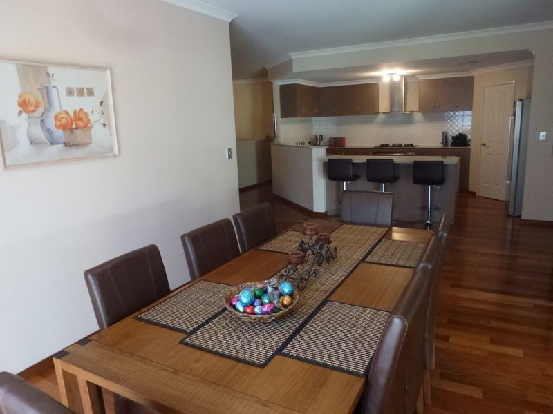 32 Malachite Avenue, Southern River WA 6110