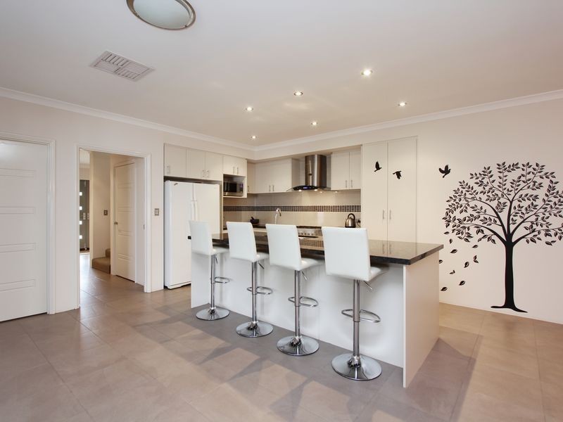 254 Wright Road, Harrisdale WA 6112