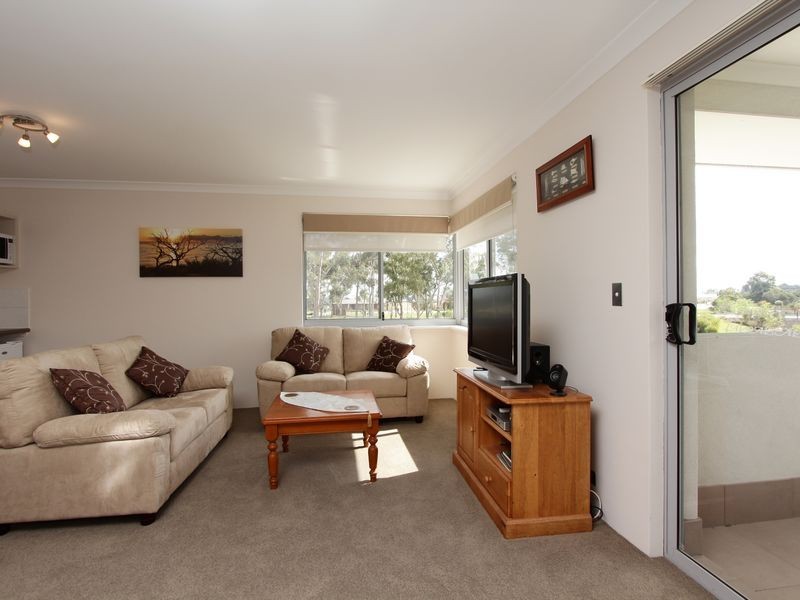 254 Wright Road, Harrisdale WA 6112