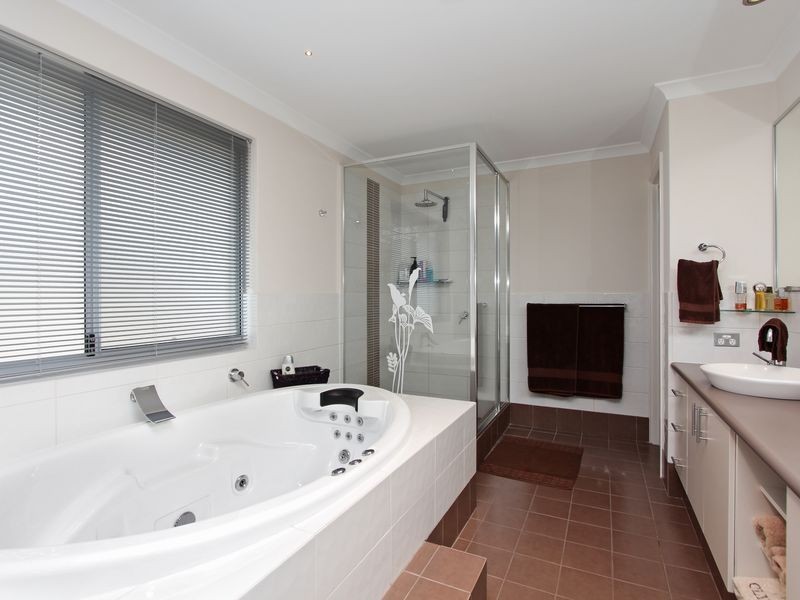 254 Wright Road, Harrisdale WA 6112