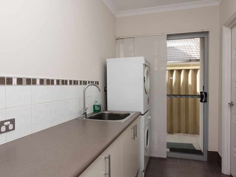 254 Wright Road, Harrisdale WA 6112