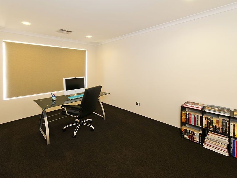 16 Northcote Street, Harrisdale WA 6112