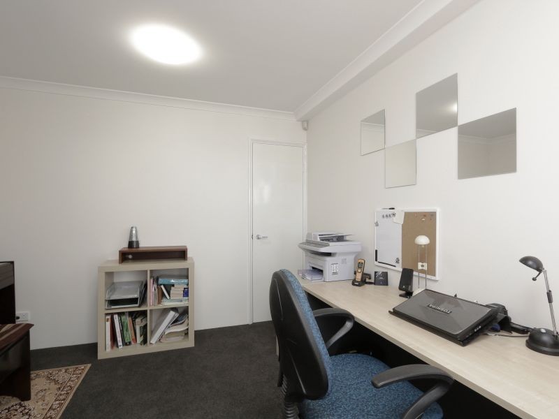 24 Shelduck Bend, Harrisdale WA 6112