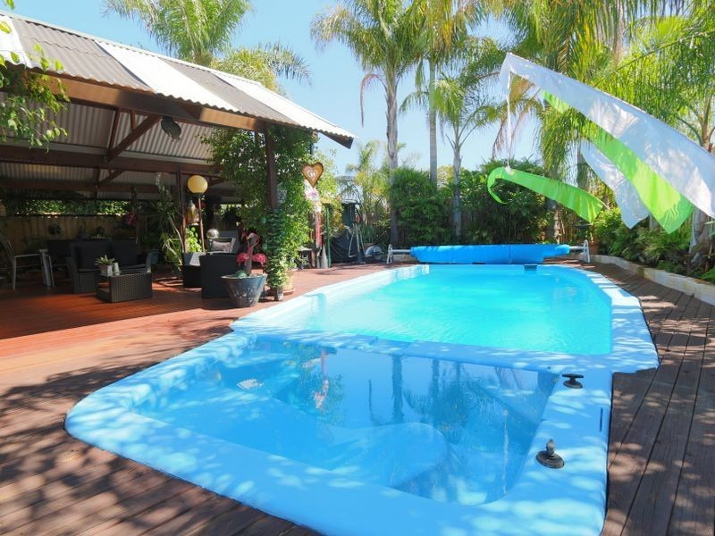 67 Hume Road, Thornlie WA 6108