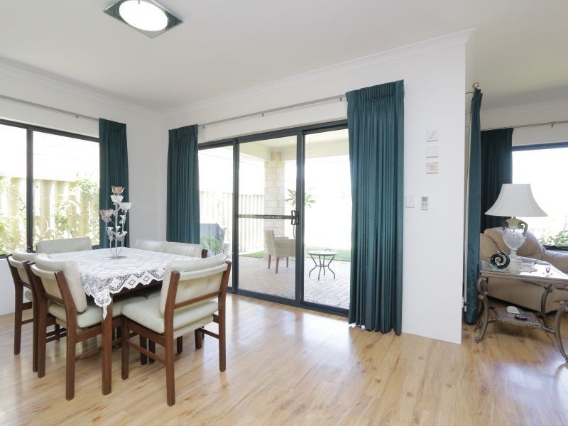 6 Crested Turn, Harrisdale WA 6112