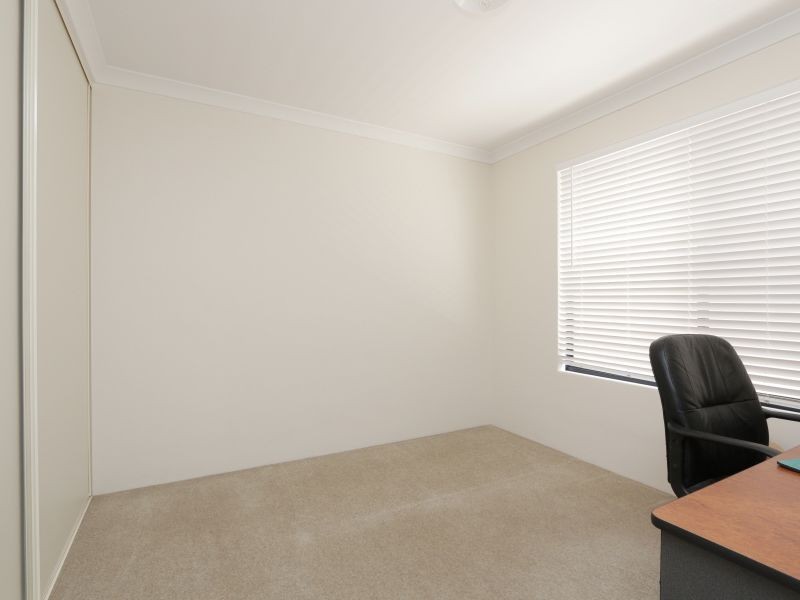 6 Crested Turn, Harrisdale WA 6112