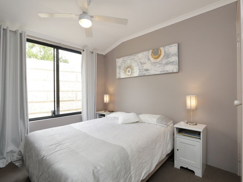 24 Amherst Road, Canning Vale WA 6155