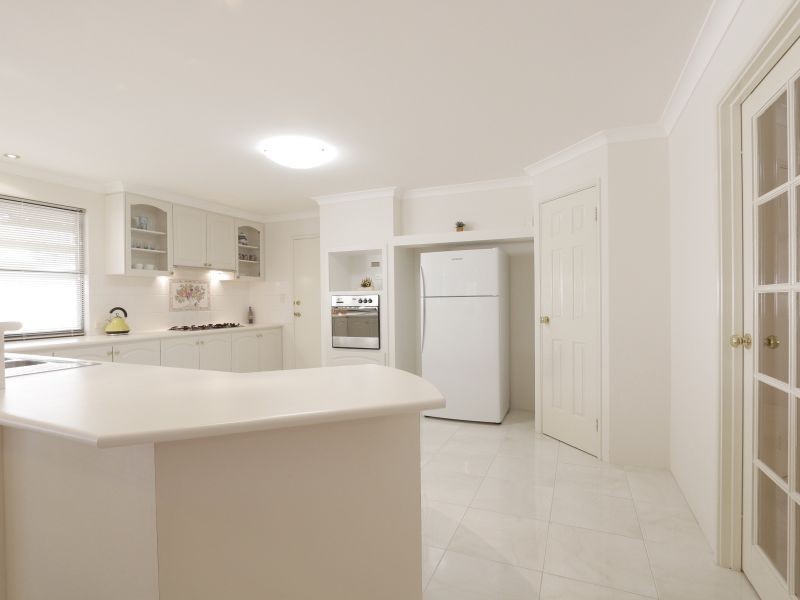 34 Ashridge Turn, Canning Vale WA 6155