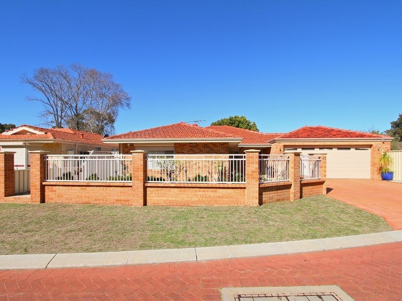 12 Windsor Drive, Gosnells WA 6110