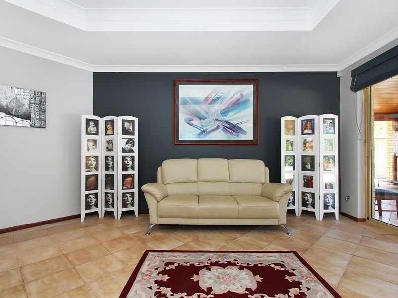 23 Livingstone Drive, Canning Vale WA 6155