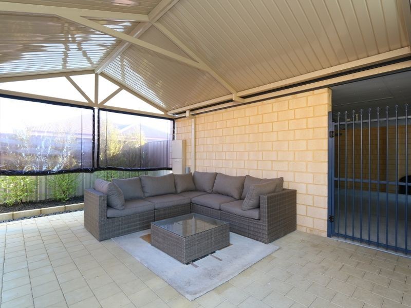 28 Figbird Way, Southern River WA 6110