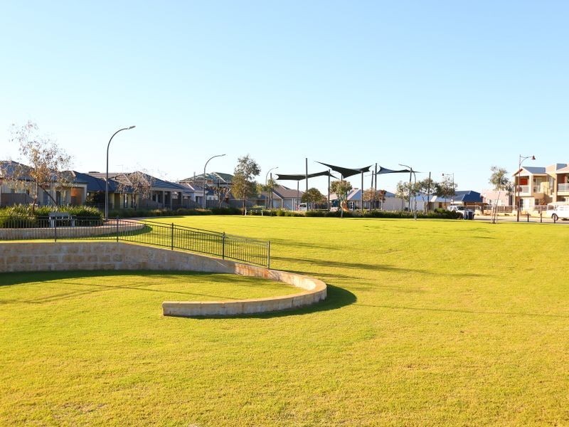 28 Figbird Way, Southern River WA 6110