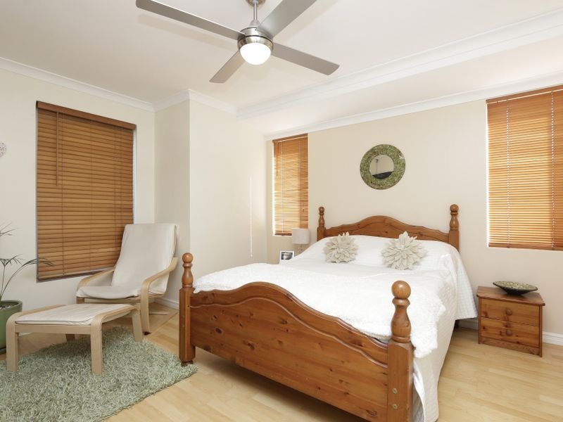 12 Alpina Bend, Canning Vale WA 6155