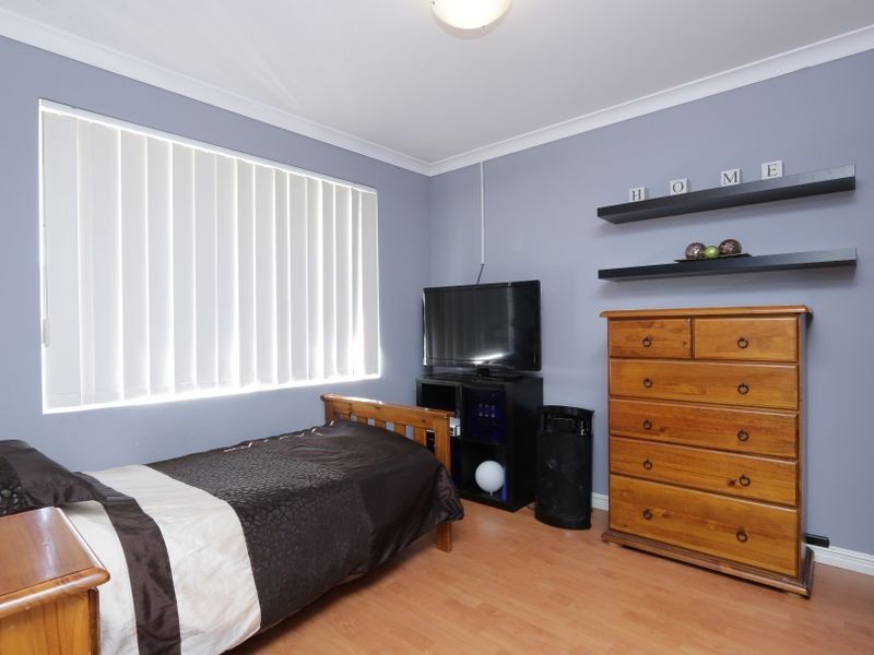 12 Alpina Bend, Canning Vale WA 6155