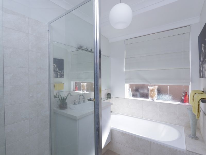 12 Alpina Bend, Canning Vale WA 6155