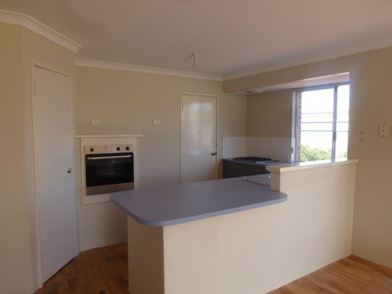 5 Excelsior Drive, Canning Vale WA 6155