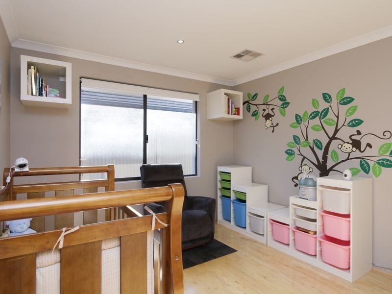 18 Glenorchy Road, Southern River WA 6110