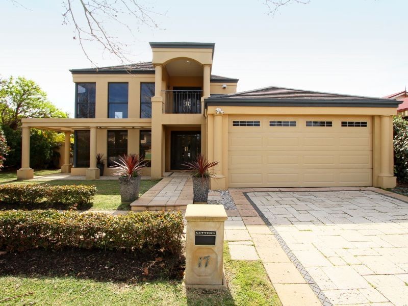 17 Sanctuary Avenue, Canning Vale WA 6155