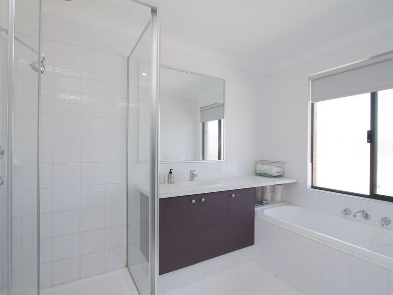 5 The Dell, Canning Vale WA 6155